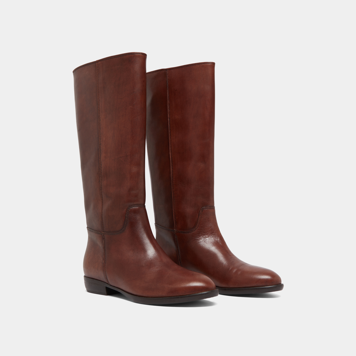 Flat boots in cognac patinated leather | 1137
