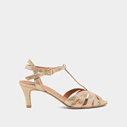 Strappy t-bar heels in platinum laminated suede | doliate