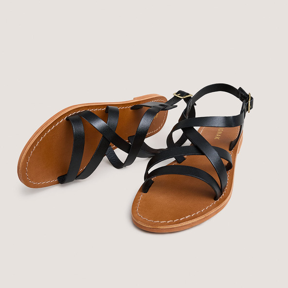 Sandals in black leather | WISCHIA
