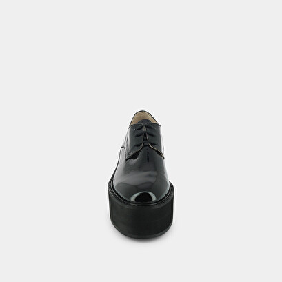 Shiny platform derbies in black leather | alilou