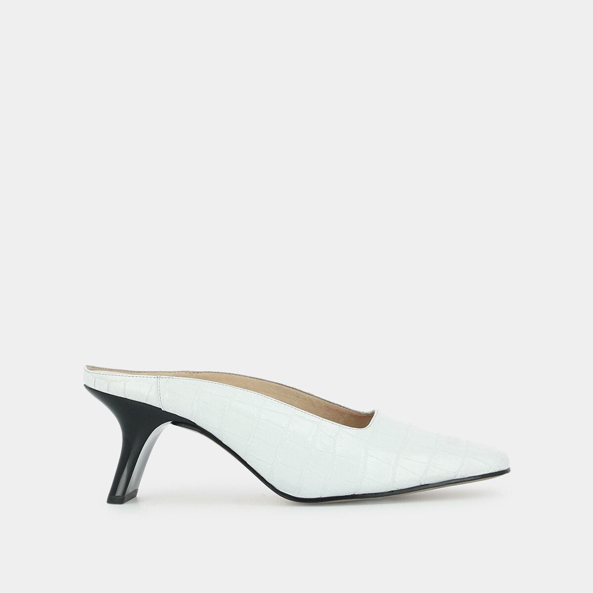 Mules with slanted heel in white crocodile skin | DJOHAN