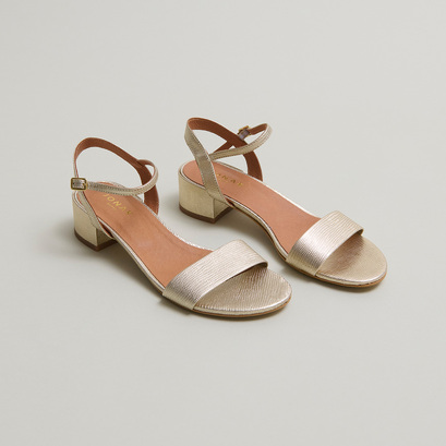 Sandals with square heel in gold snakeskin-effect | via