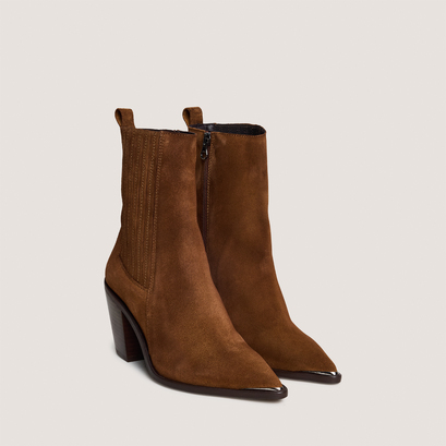 Heeled ankle boots with gathers in brown leather | basama