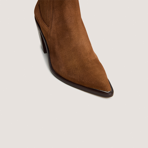Heeled ankle boots with gathers in brown leather | BASAMA