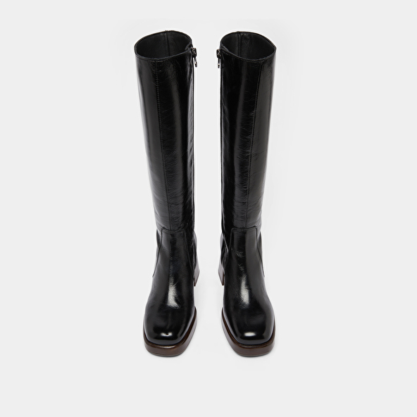 Platform boots in distressed black leather | BETINA