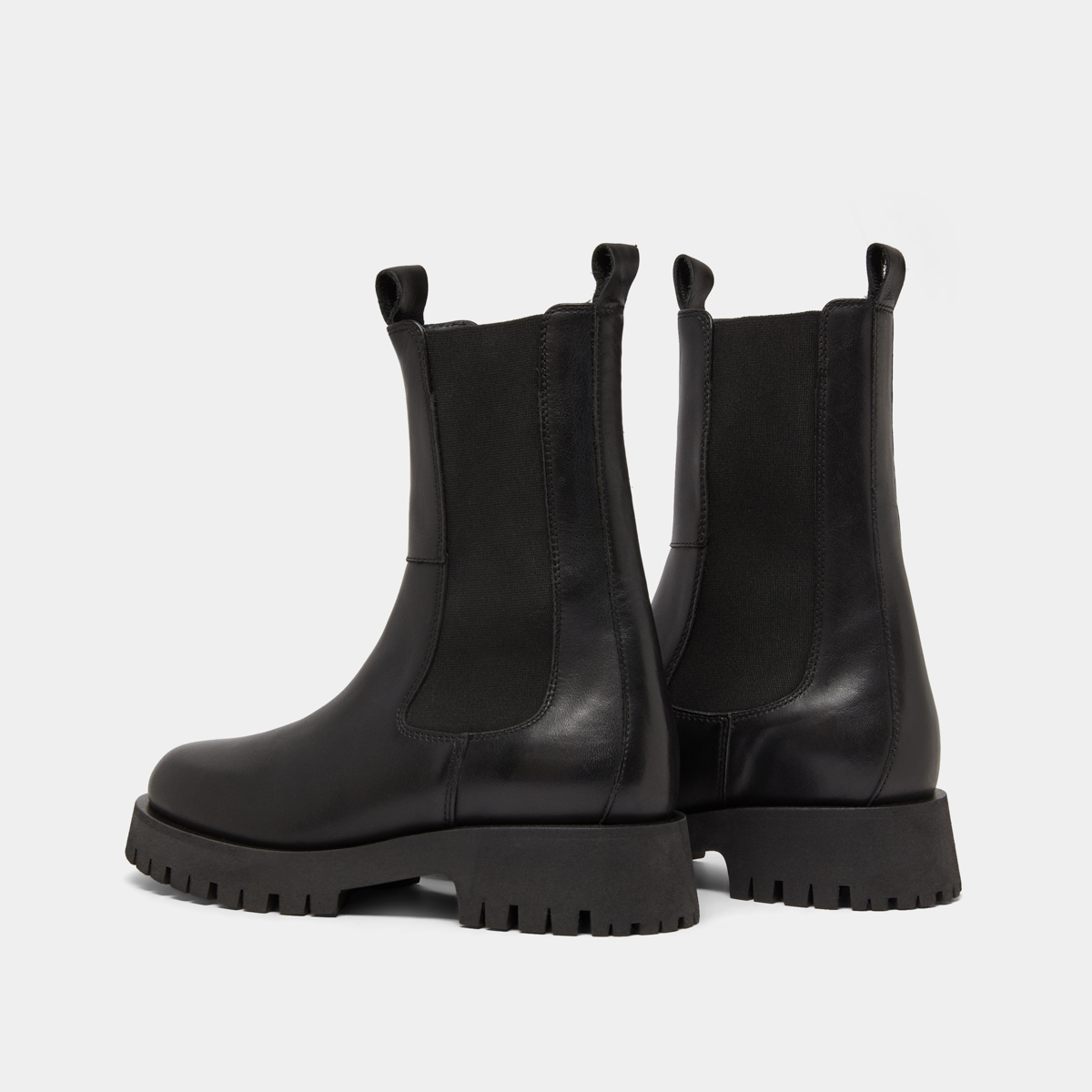 Platform boots in black leather | RIDLE