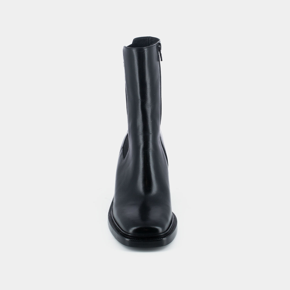 High boots with thin buckle in black leather | DANUBE