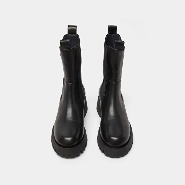 Platform boots in black leather | RIDLE