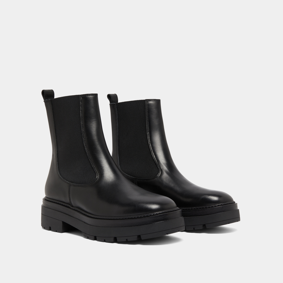 Platform lowboots in black leather | PICUS