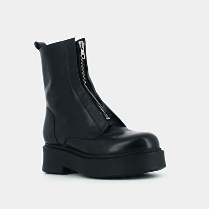 Zipped boots with platform black