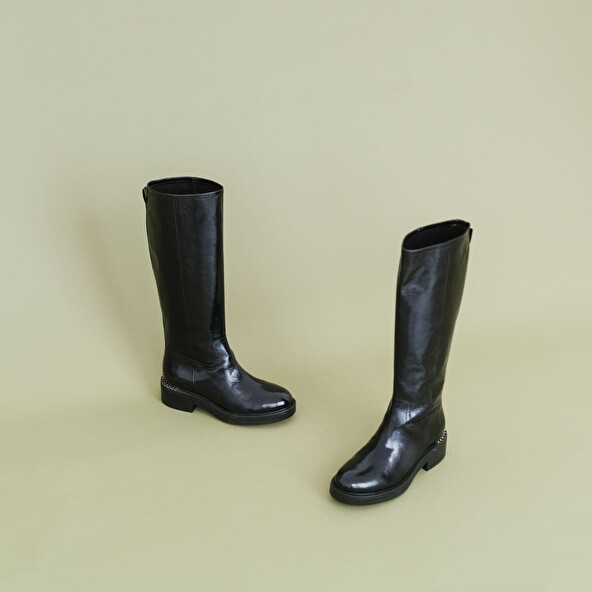 Boots In black leather | AMODE