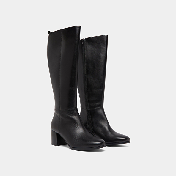 Bottes hautes à talons in black leather | ARMINA