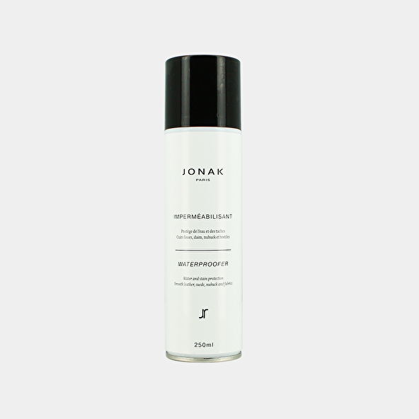 Waterproofer moisturizes, protects and makes leather shine | lanolin polish