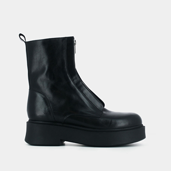 Zipped boots with platform in black leather | ALBERT