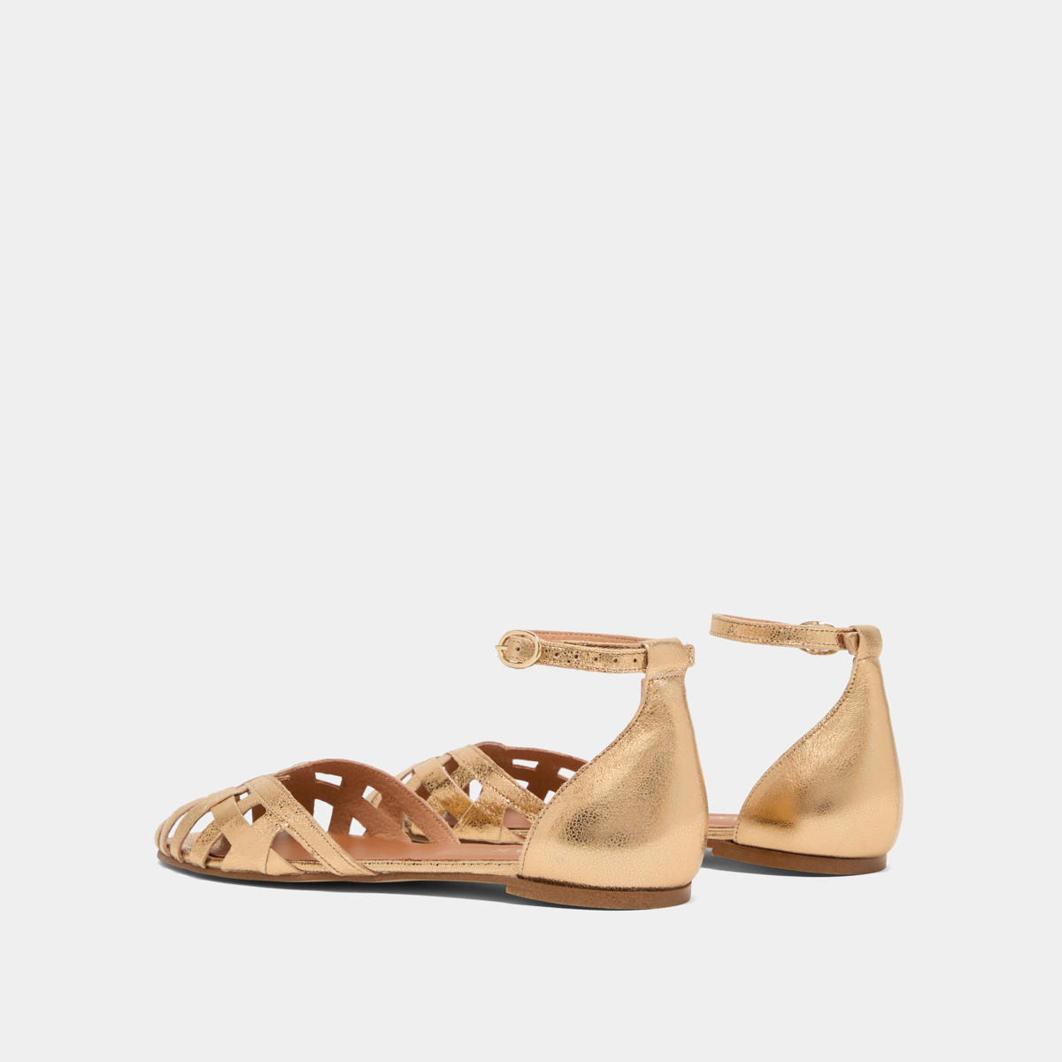 Sandals with flat heel in gold leather | DOO