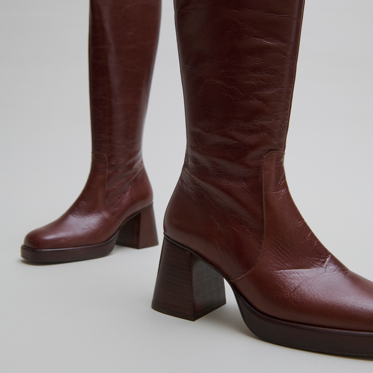 Platform boots in distressed brown leather | BETINA