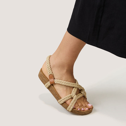 Sandals beige