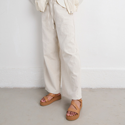 Platform sandals with straps in camel leather | ISAURE