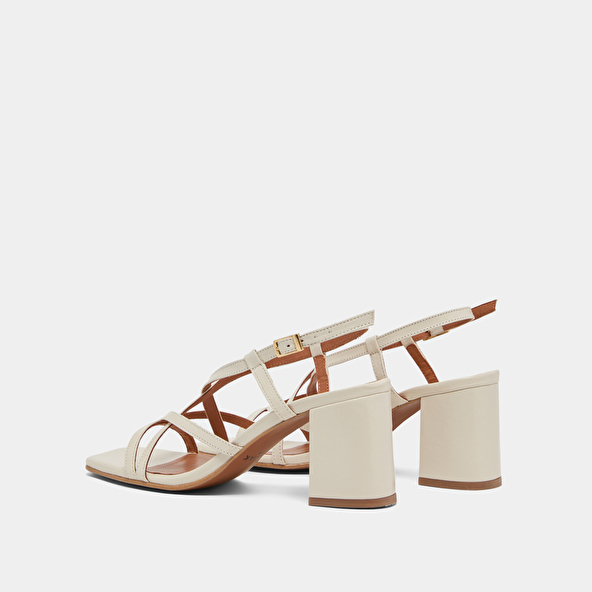 Square toe flanged heeled sandals in ecru leather | VERLAINE