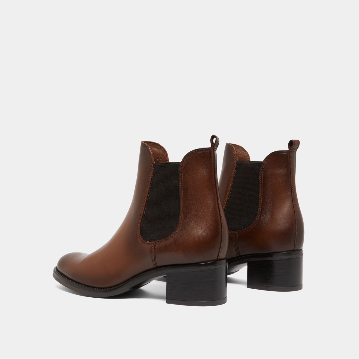 Heeled lowboots in cognac patinated leather | CALCUTTO