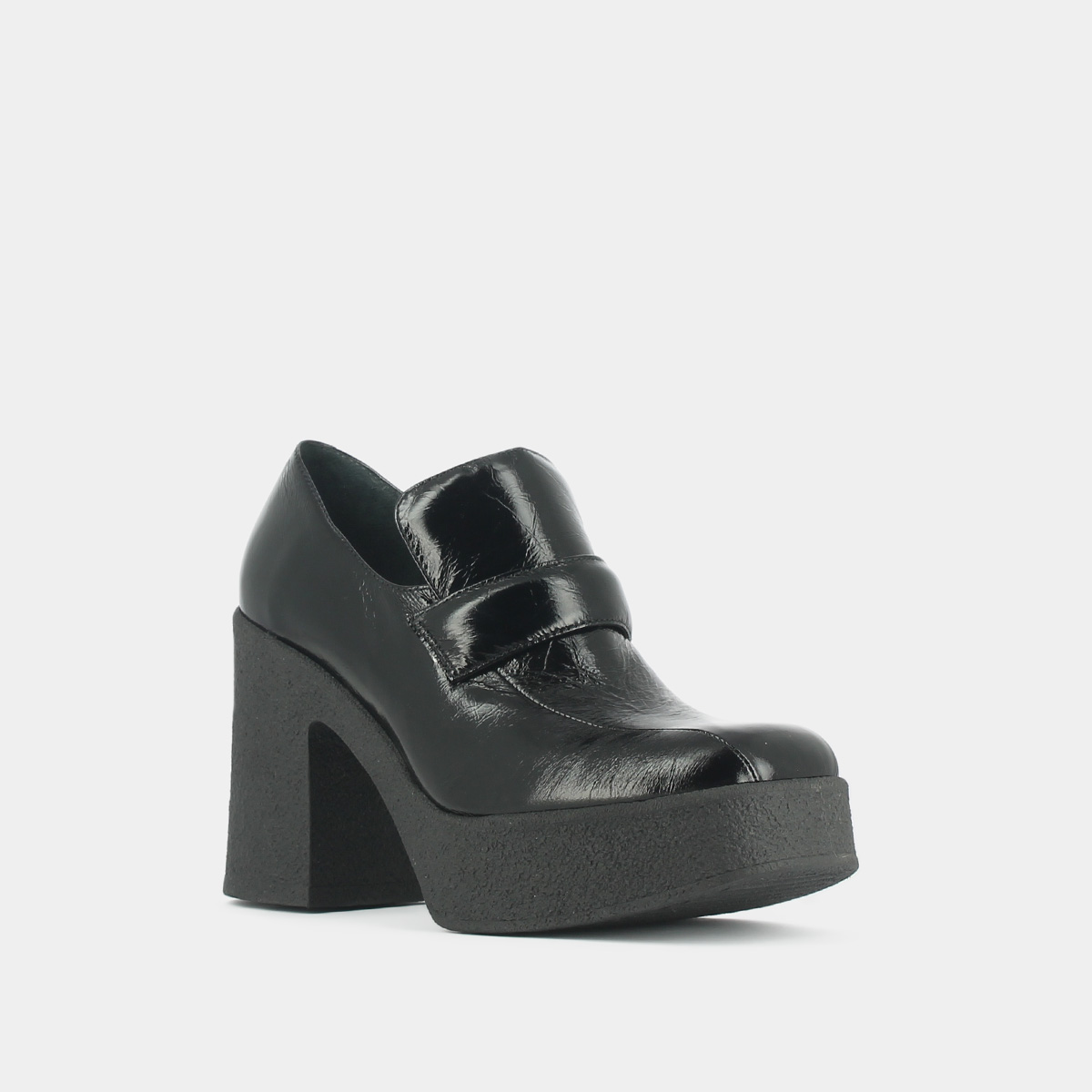 Platform loafers with square toe in black shiny leather | DRICUS