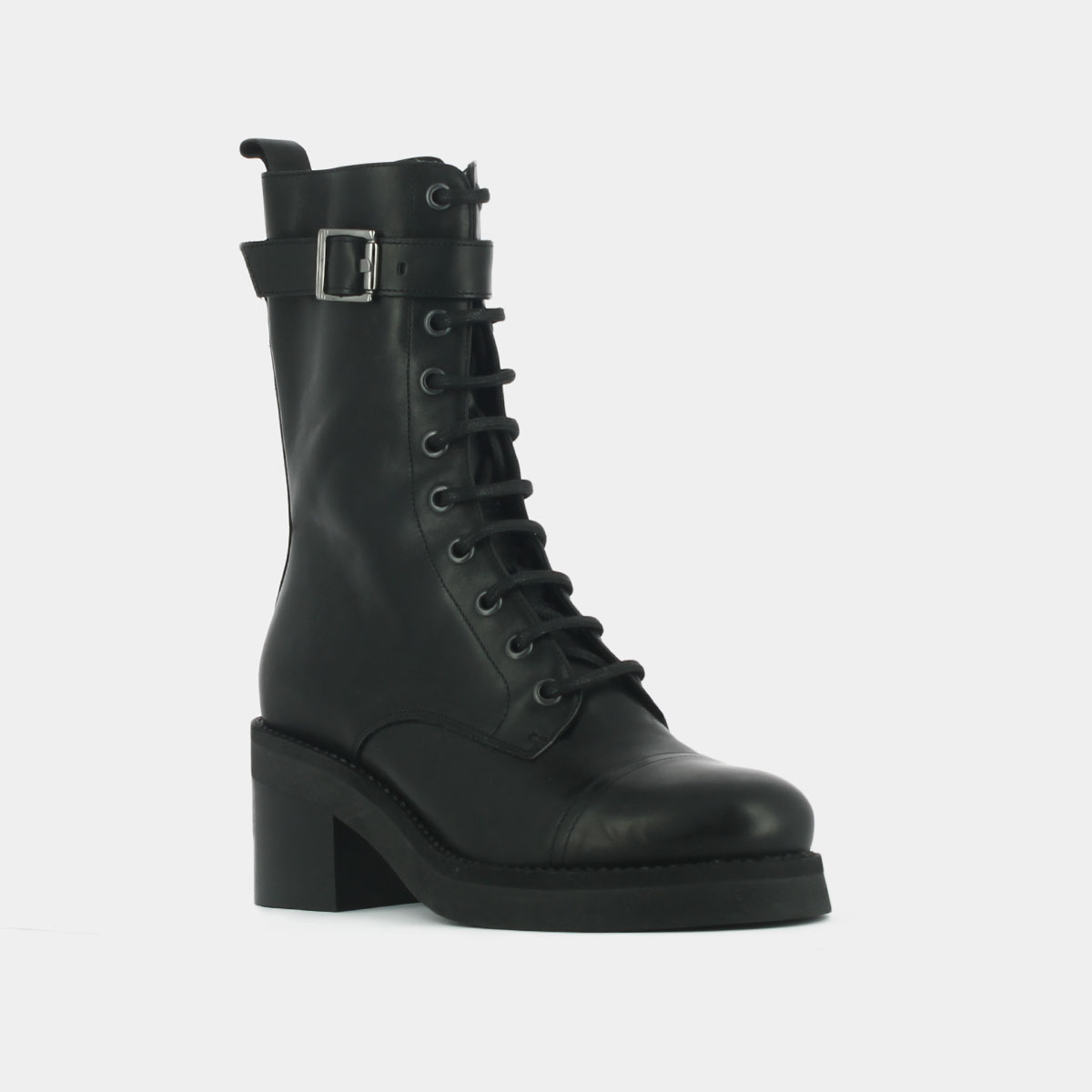 Lace-up ankle boots, heels and silver detail in black greased leather | ACONIT