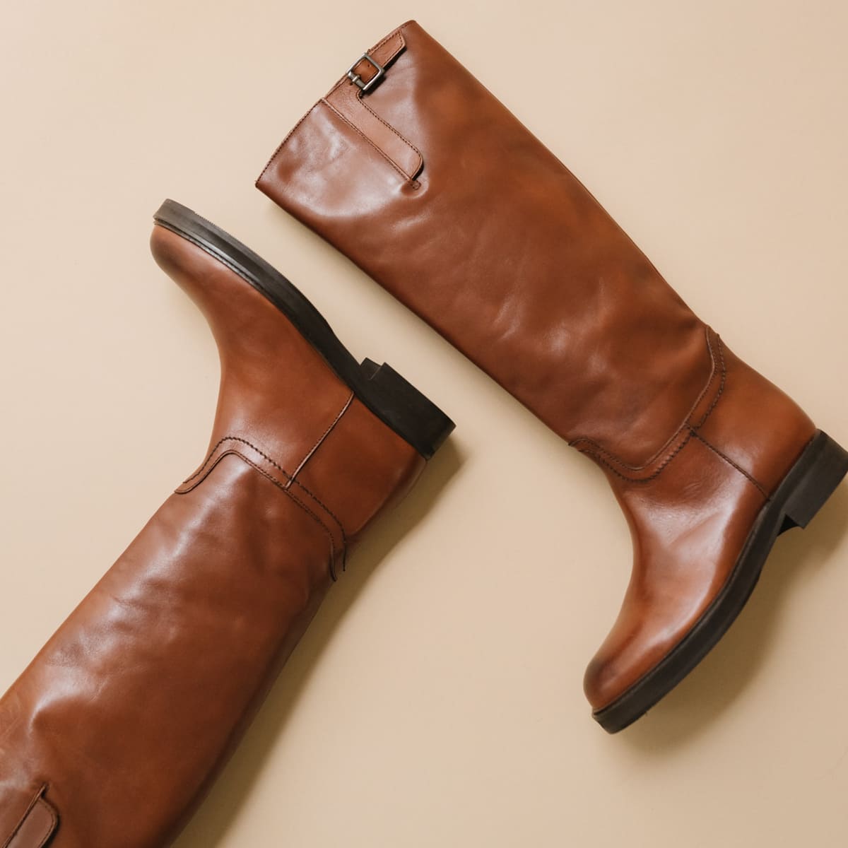 Silver buckle boots in cognac leather | READY
