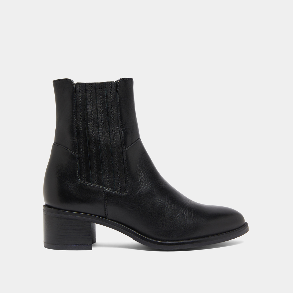 Low boots with elastic band and square heel in black leather | CHILI
