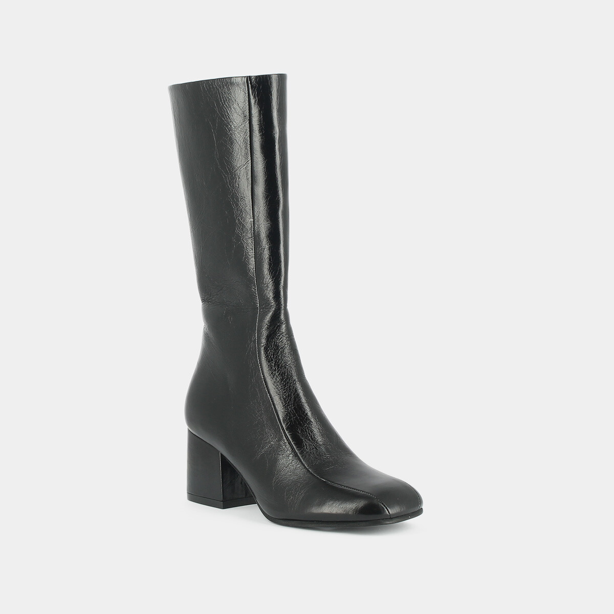 Heeled boots in black aged leather | DARLONE