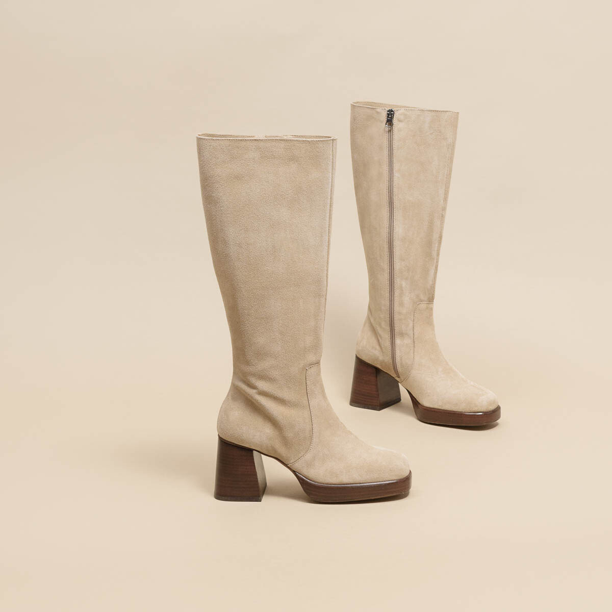 Platform boots in beige suede | BETINA