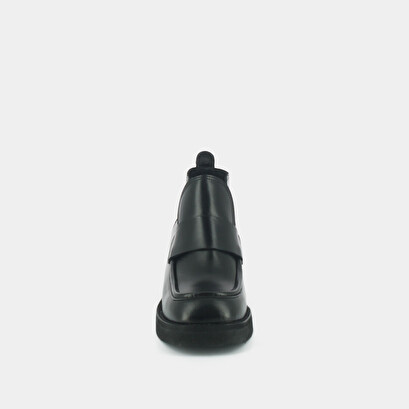 Loafer with tongue and square toe black