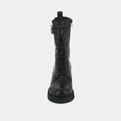 Lace-up ankle boots, heels and silver detail in black greased leather | aconit