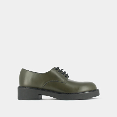 Derbies with laces and thick sole in khaki glazed leather | didon