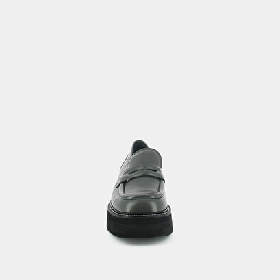Platform loafers grey