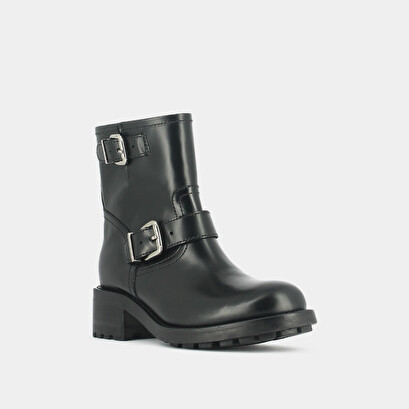 Shoelace boots, notched sole and silver buckle detail black glazed leather | divius