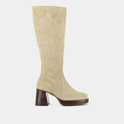 Platform boots in beige suede | betina