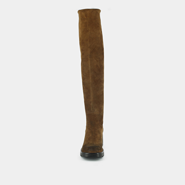 Heeled boots with notched soles in a cognac suede | ROMA