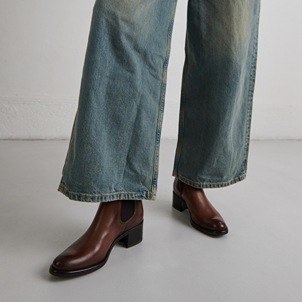 Heeled lowboots in cognac patinated leather | CALCUTTO