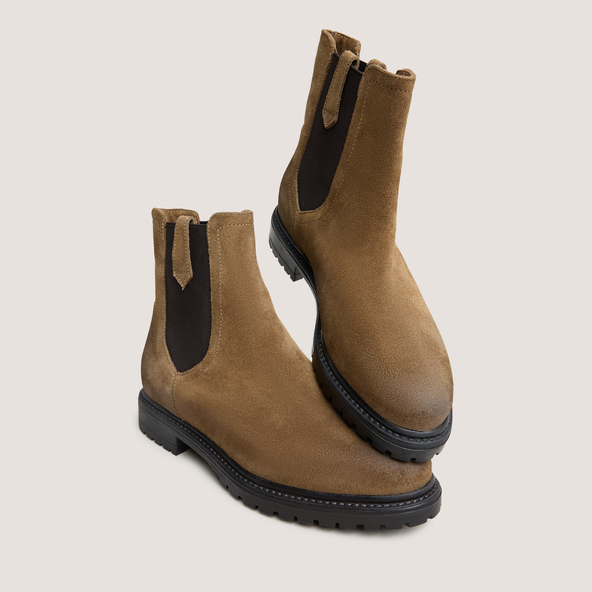 Low boots with notched soles and elastic in taupe suede | CANDIDE