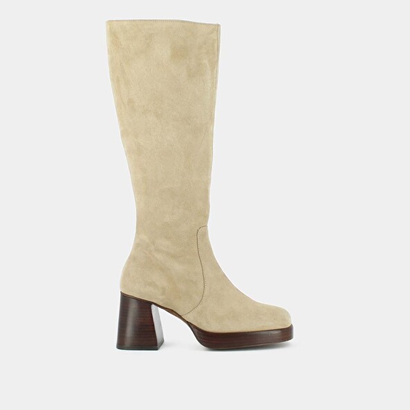 Platform boots in beige suede | BETINA