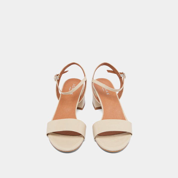 Square heel sandals in ecru patent | ANKER