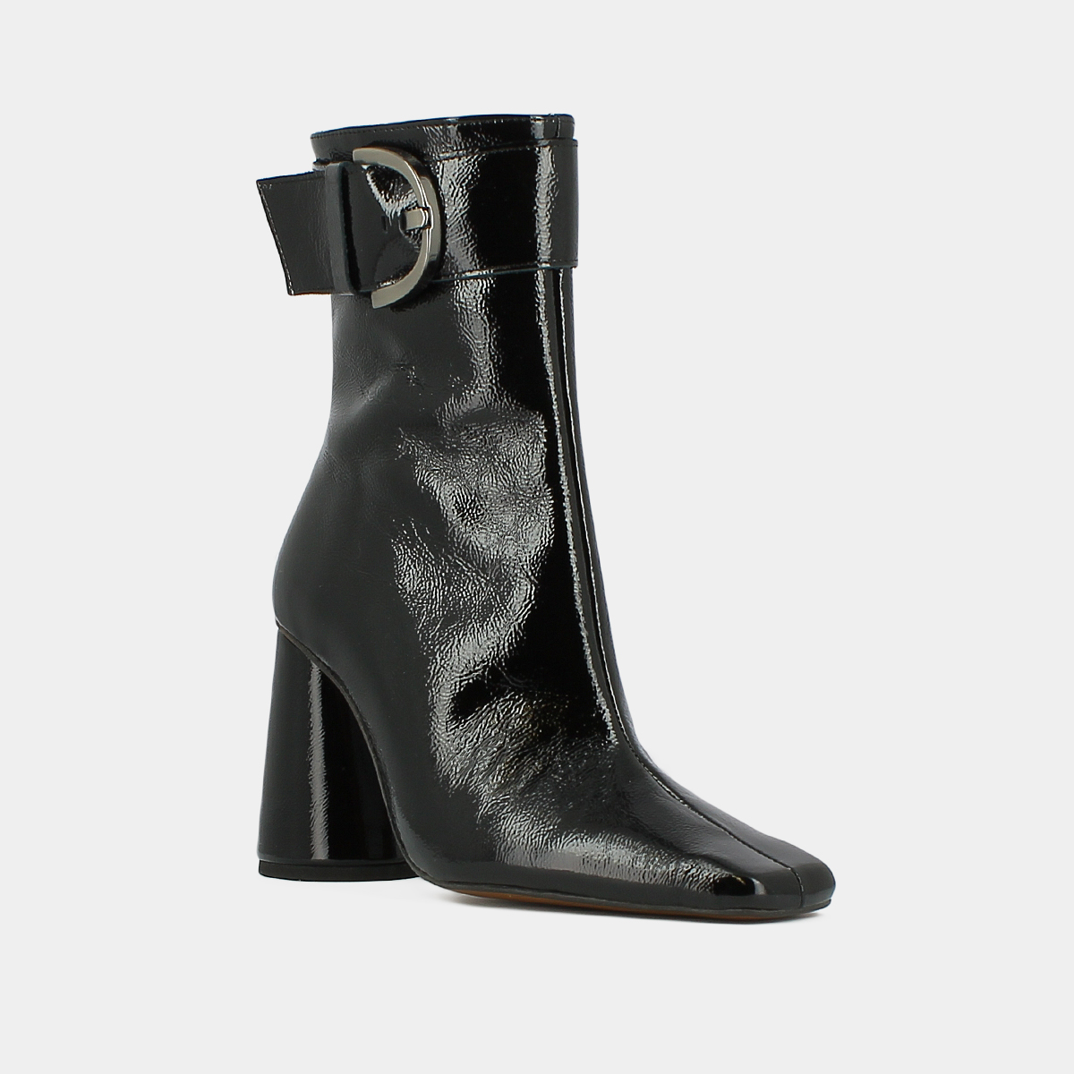 High heel ankle boots with buckles and round toes in black pleated patent leather | BANDOL