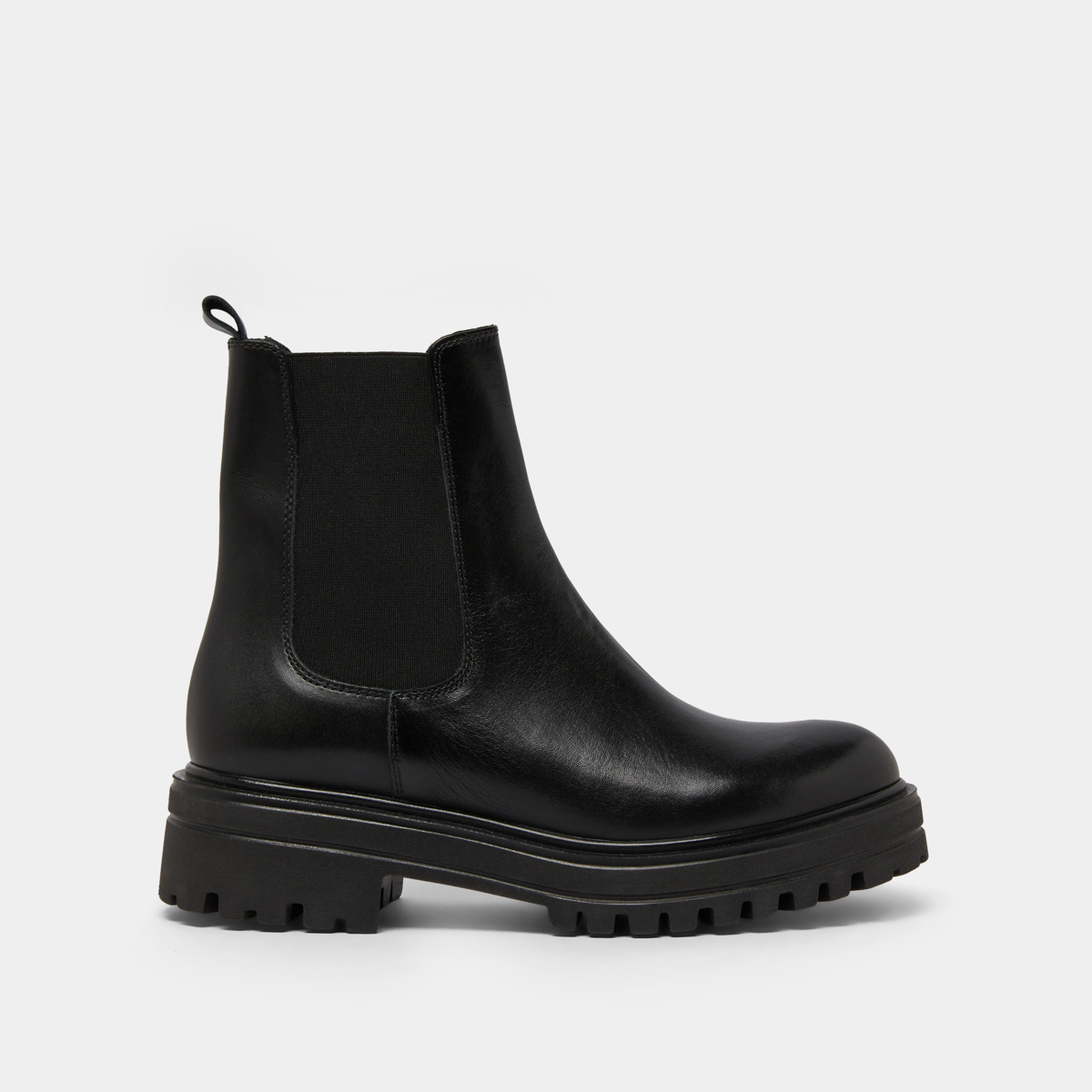 Boots with notched and elastic soles in black leather | AMANDINE