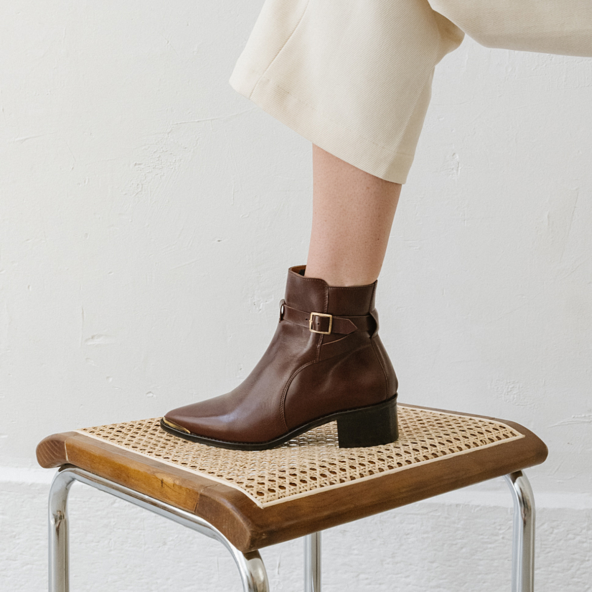 Pointed toe boots in brown leather | ARGAN