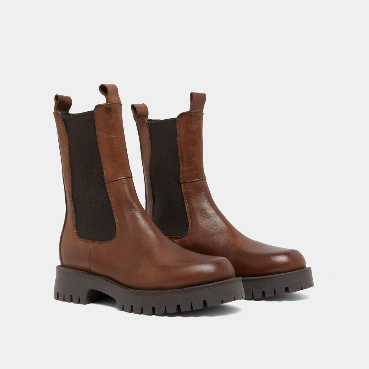 Platform boots in brown patinated leather | RIDLE