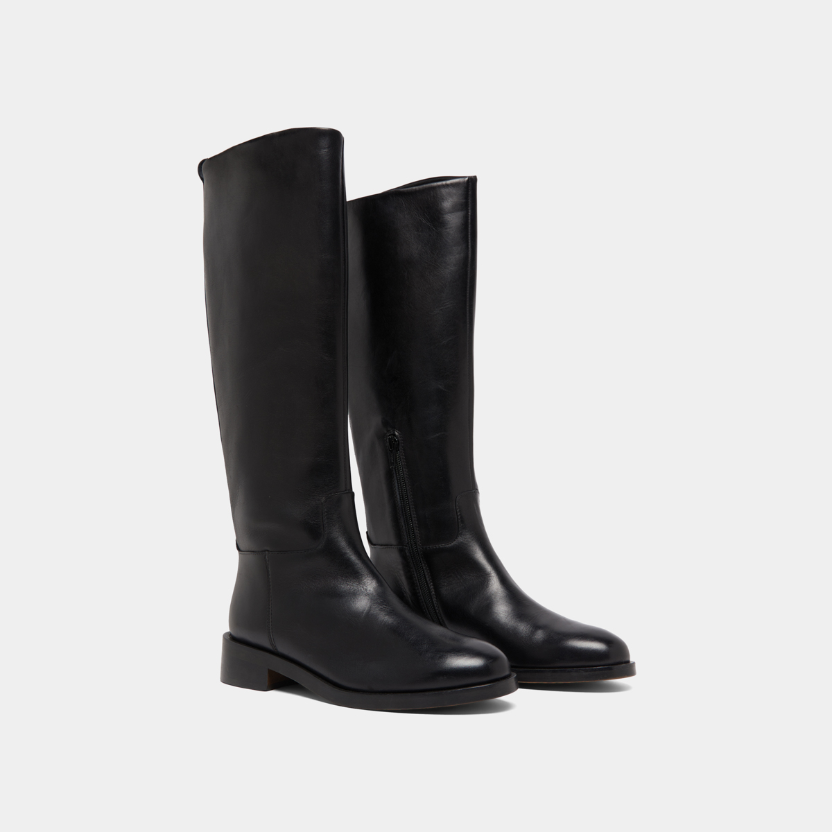 High boots in black leather | MACARON