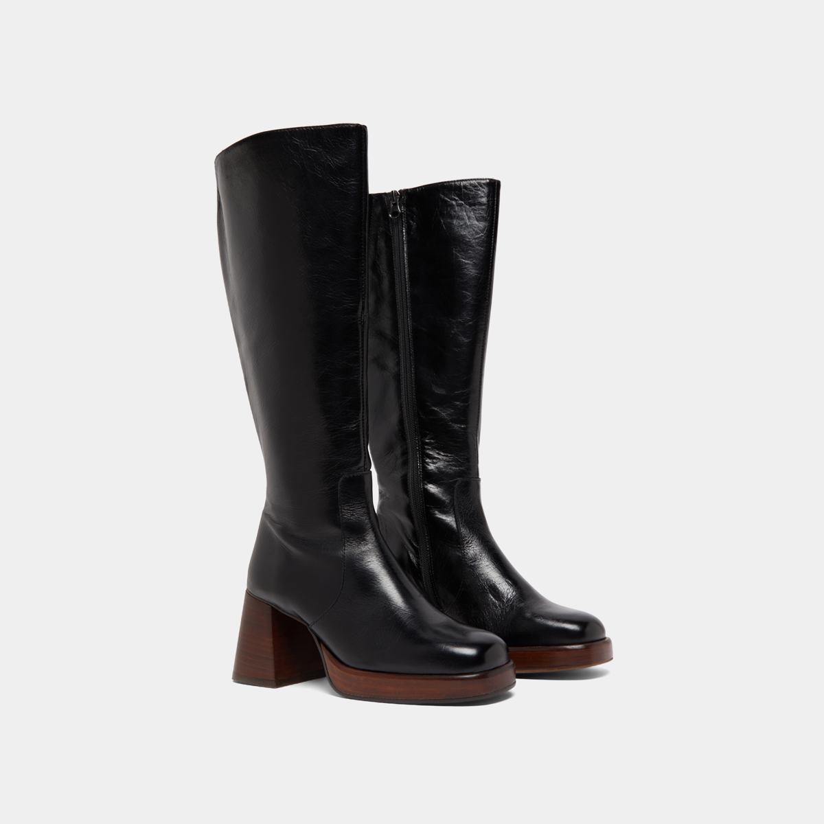 Platform boots in black distressed leather calf size L | BETINA