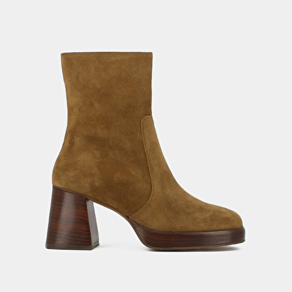 Platform ankle boots in tabac suede | BRIGAND