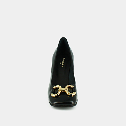 High heels and bows in black glazed leather | dostony