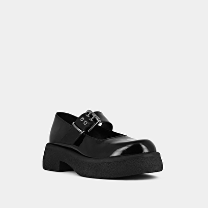 Babies with platforms, buckles and round toes in black patent | ruche